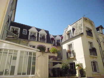 California Hotel Vichy